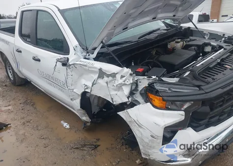 2025 Chevrolet Silverado 1500 4Wd Standard Bed Wt z USA, uszkodzony, nr VIN 1GCRKAED1SZ107303